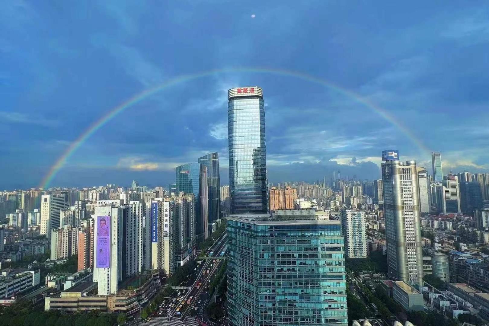 Waifiden Guangzhou Grand View Golden Palace Apartment - Free Shuttle Bus During The Canton Fair Экстерьер фото